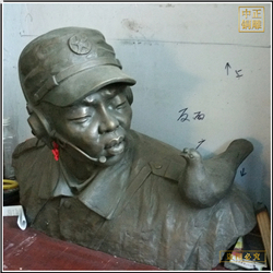 現代人物銅雕塑廠(chǎng)家